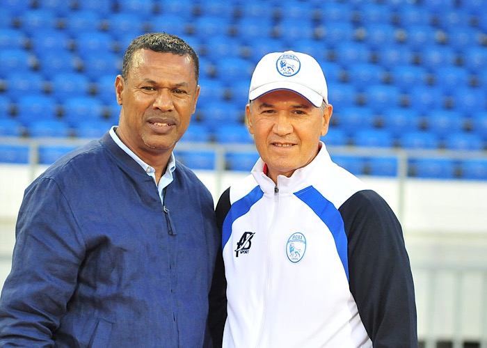 2C123F71-B24B-4A33-8D85-C347D03E84DA