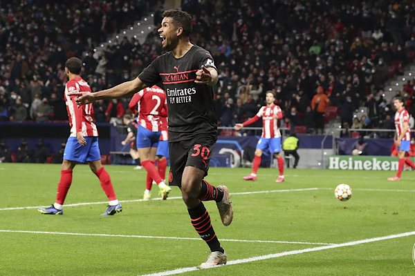 3AEBDC42-A3B0-4C0C-A944-685EEEBF1016