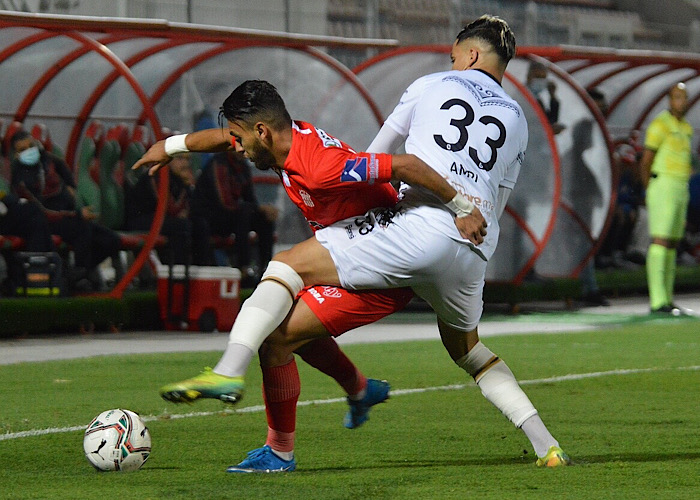 40632665-4C2D-4E4B-8CC0-9EAA73CD1E5C