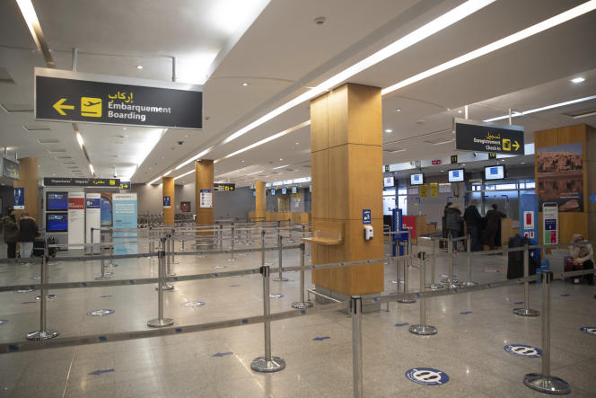 1F3566D5-C87F-484A-9653-5FE72B217E93