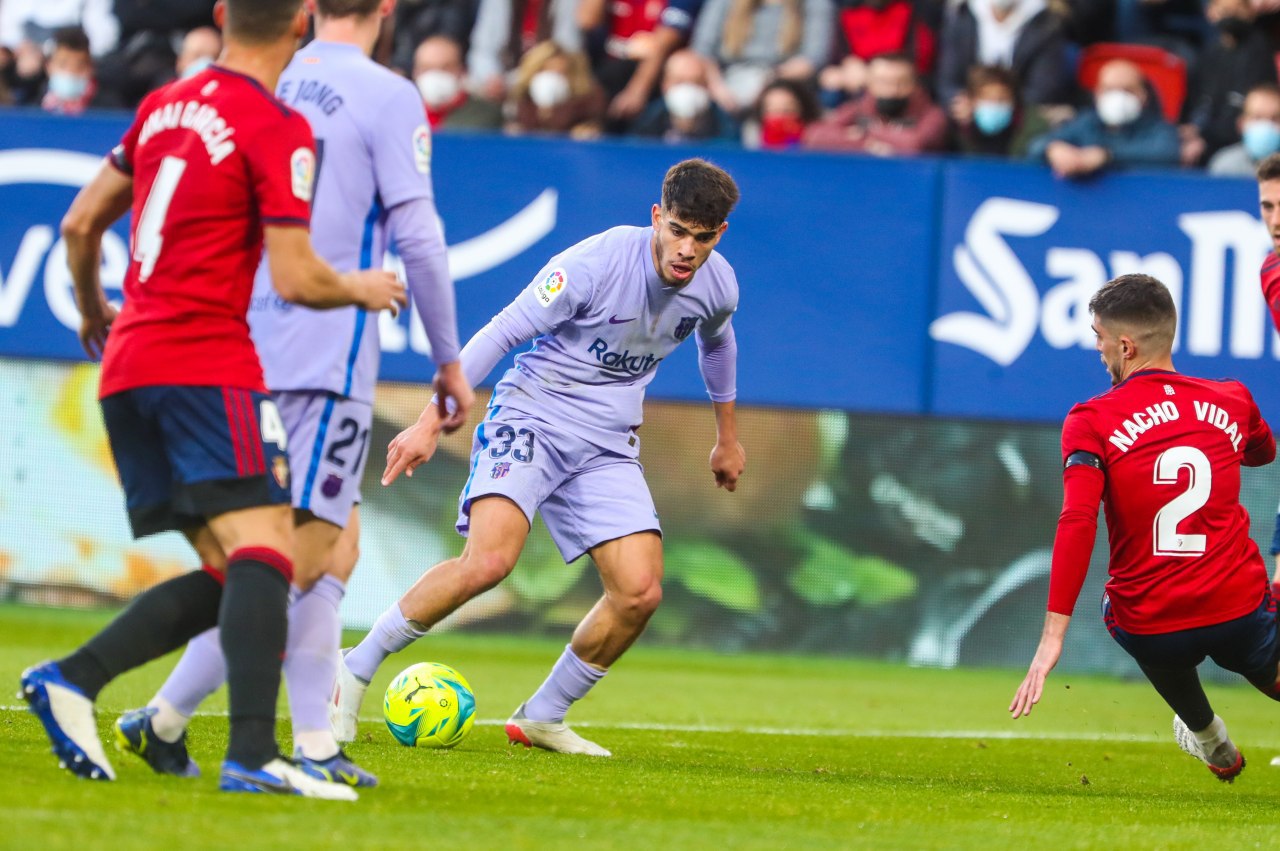 DCA029BC-349A-40C9-9C57-C185A3A1E4A1