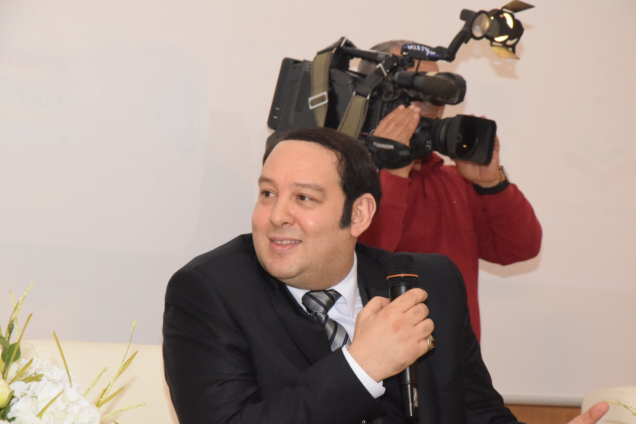 6745491F-711C-402E-B69F-9A702F123FFC