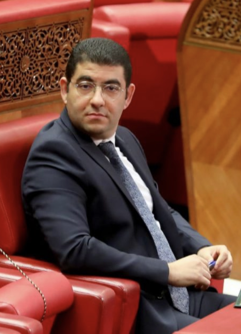 448AA77C-1849-4F38-BBA5-A17D7E27F17E