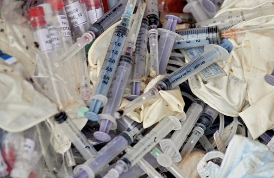 4D58DCCE-431E-422A-8BDE-645AC8E93D1A