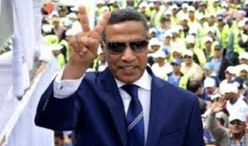 DEB76181-865B-47FA-8BB7-043FBF984053