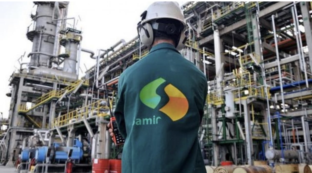 17DF0AED-CD4D-46E9-BB22-E6EE4CDCD453