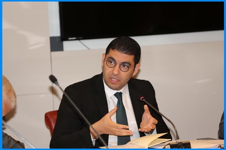 F72D09AB-1AB9-40E9-9B82-E8A878D0FE37