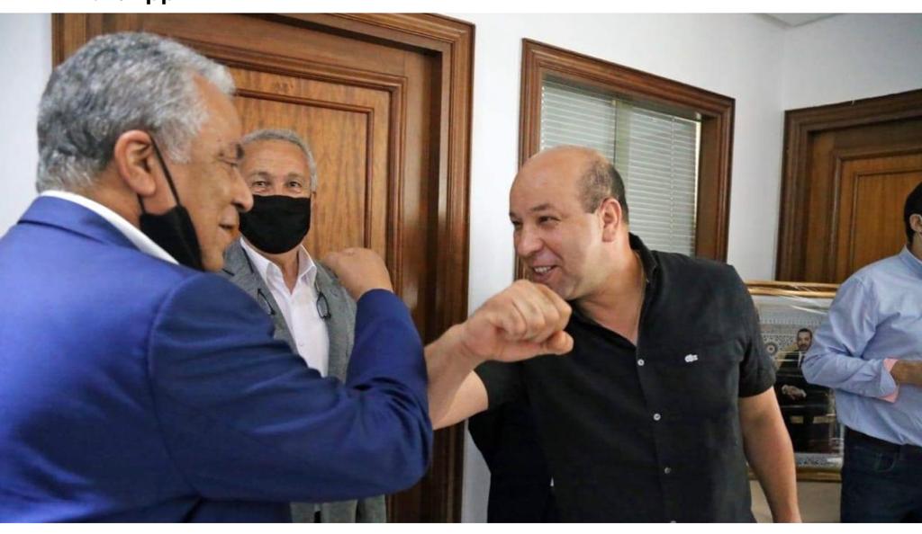 6FAB28F3-1A48-45F5-BB36-D8627427A61B