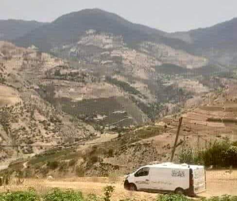 78296381-B587-4D56-9356-61607C70657D