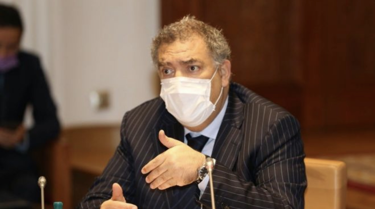 ABBEFBF6-C7BB-4372-9DBE-84308F0505E7