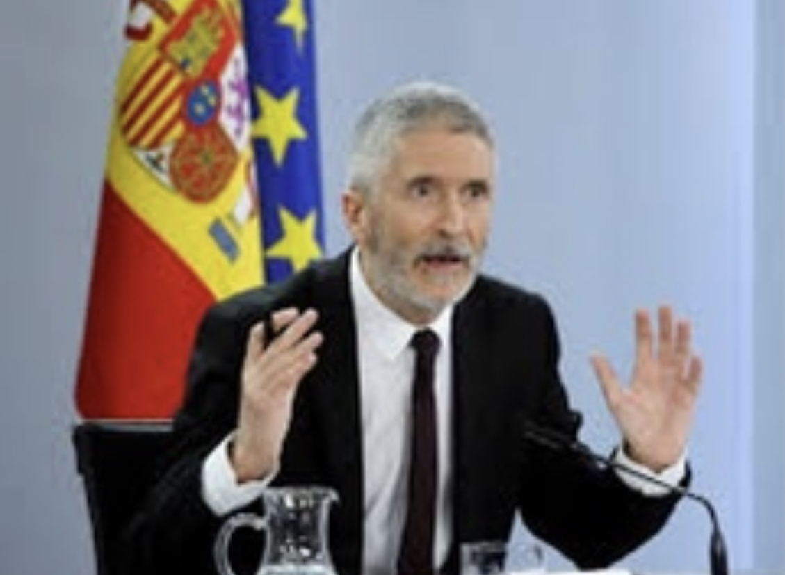 282EFE23-6D32-4981-B074-AE35027D2990