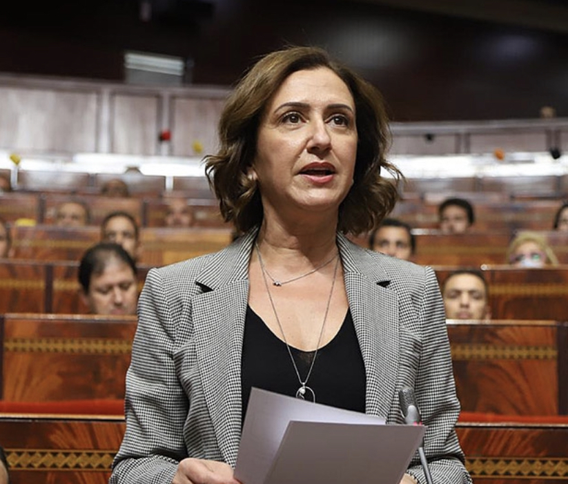 DAB3EA0D-176E-4D1F-85B8-3EA0225B250E