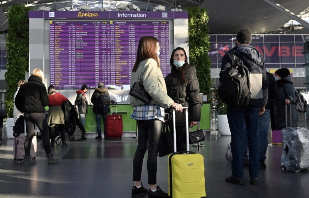 FB22B099-E9DE-49F4-BD92-9CFBF2E9CEB2