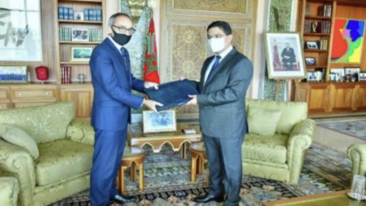 24E23E74-C4B7-49ED-95A5-B9324DFEC499