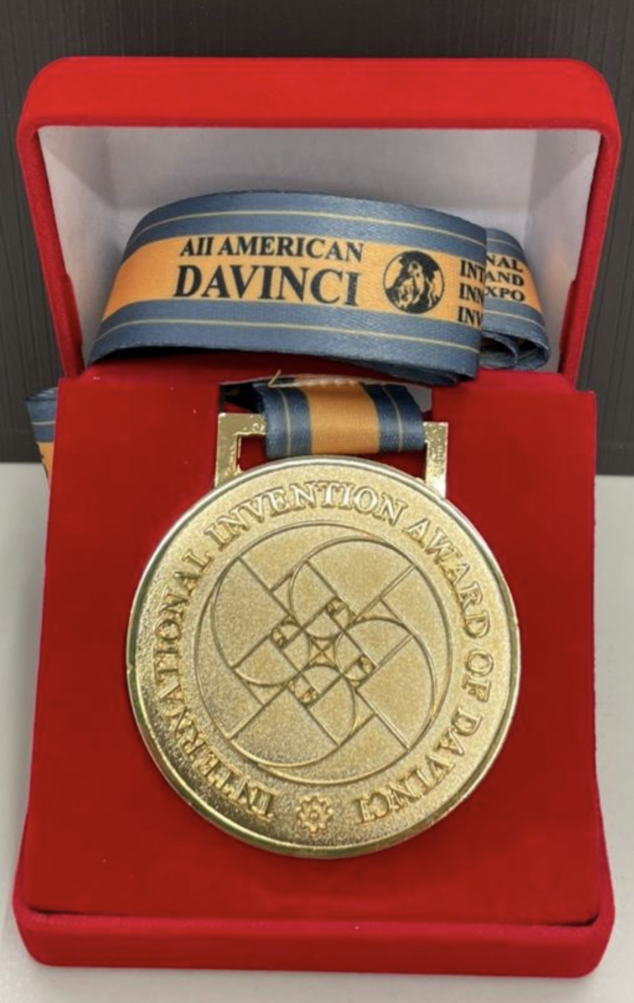 2A56B8F6-103A-43FD-A650-046D750F63CC