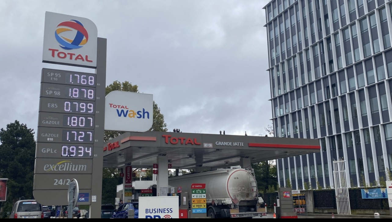 AF812204-B6C3-4ED5-B122-605D417A54AF