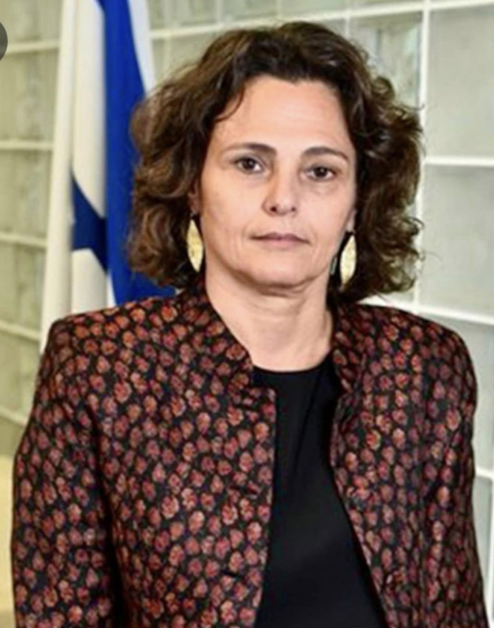 42CA1DF4-58BC-4831-9BE2-2EEB1576B0CA