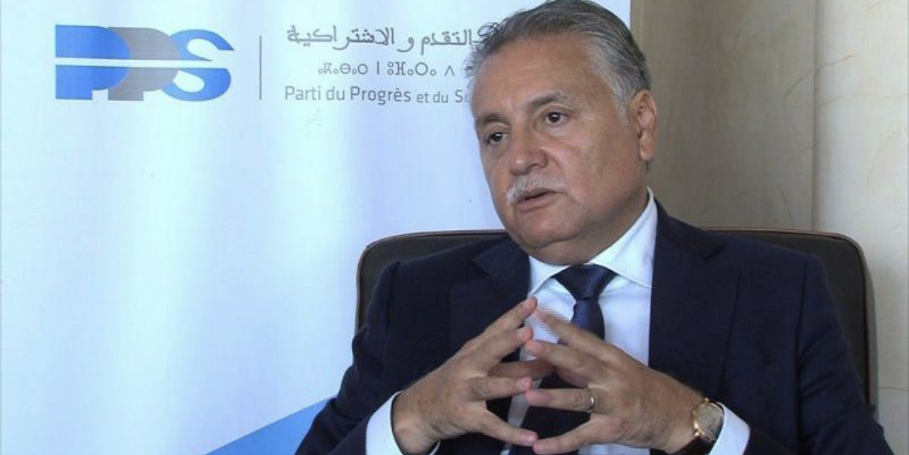 53DCB2E3-142C-42D9-BB10-7CD701860F80