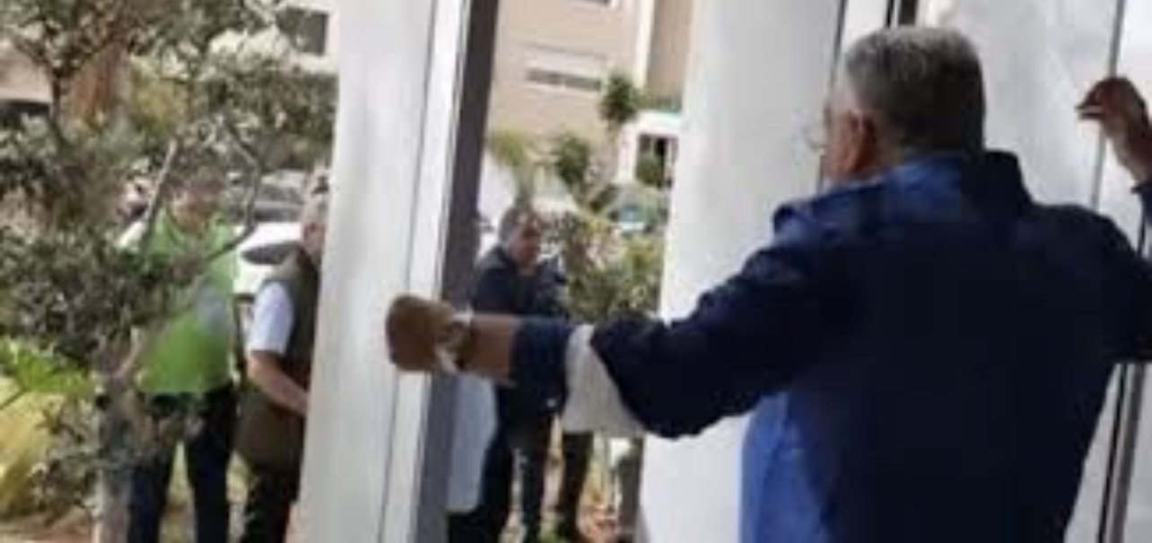 4636AB3B-08E1-45AC-A517-3133FD8BC57A