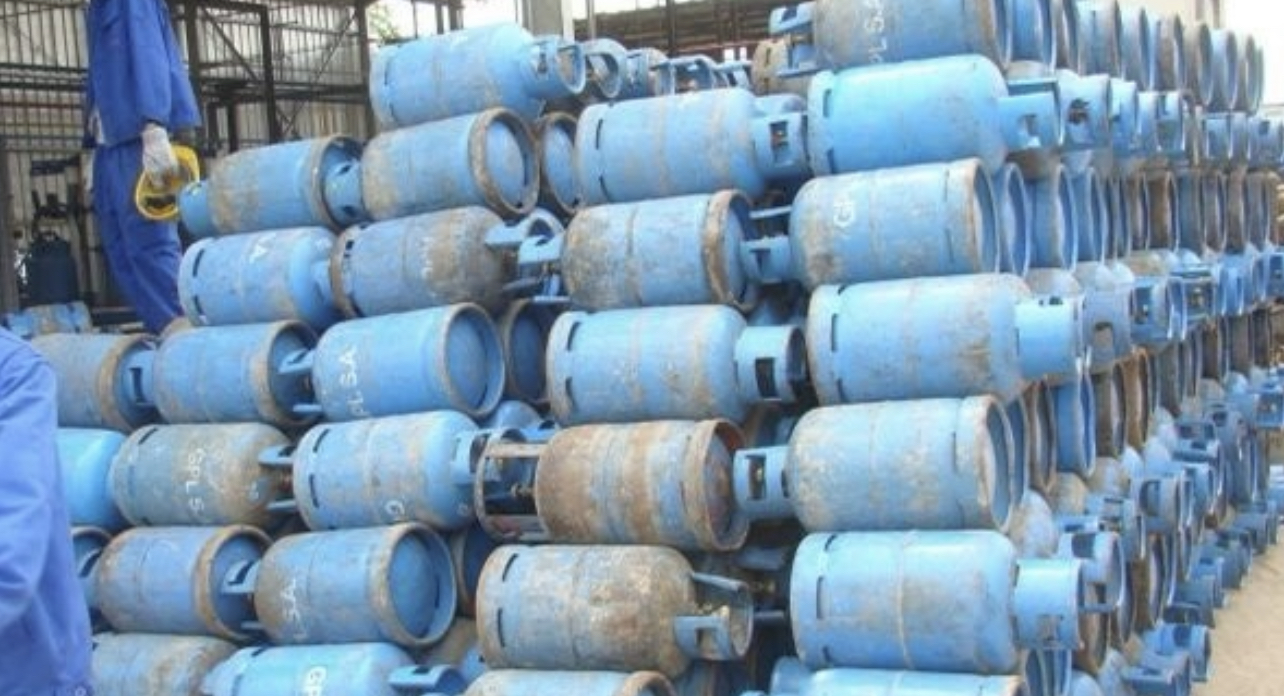 15E6AC91-1F9A-4EE5-838A-C15C2DC46C38