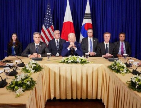 2022-11-13_12-43-25_082562