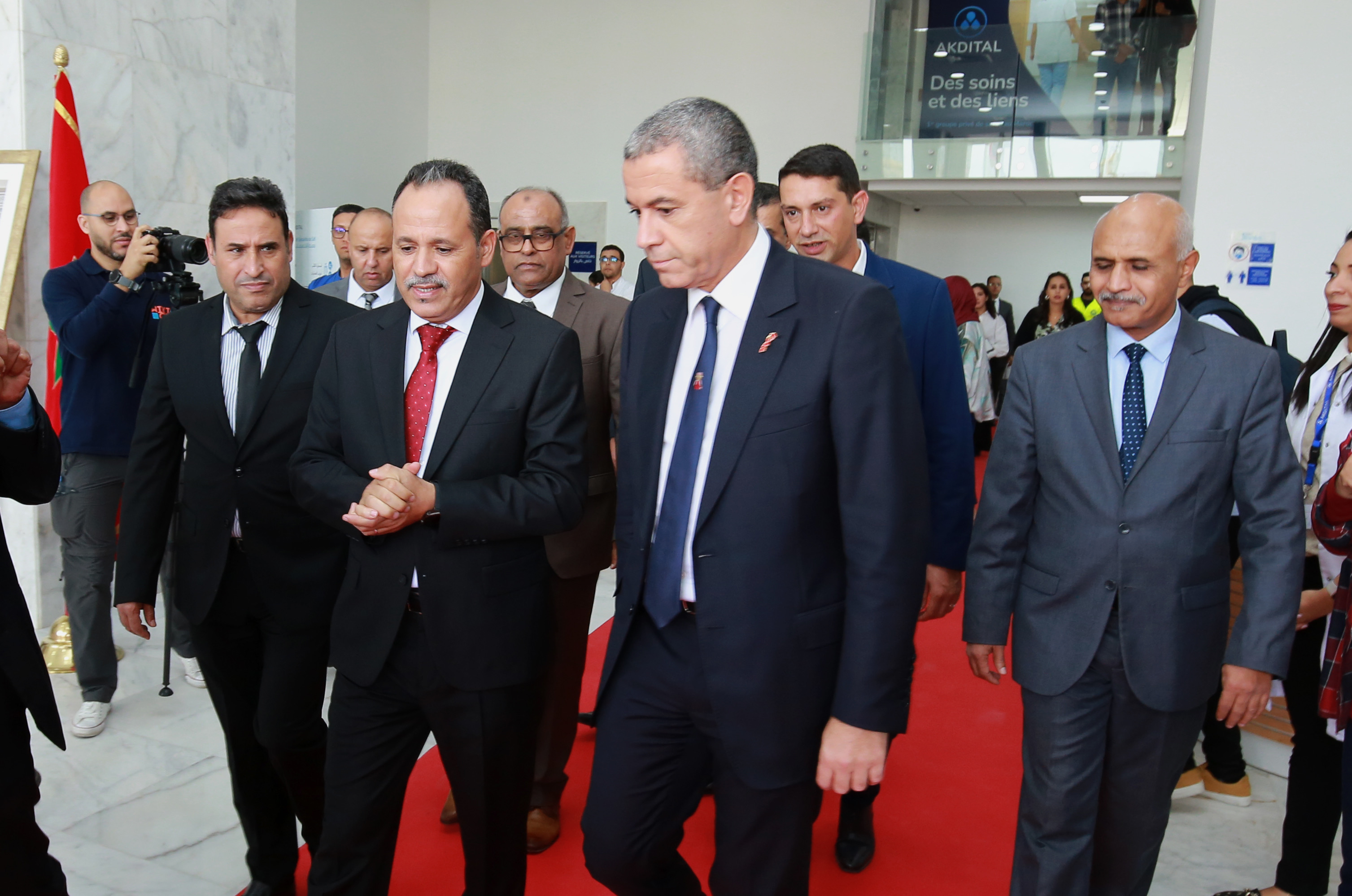 2AC53CF2-B32D-4F6F-B219-C4F4A20BB2A3