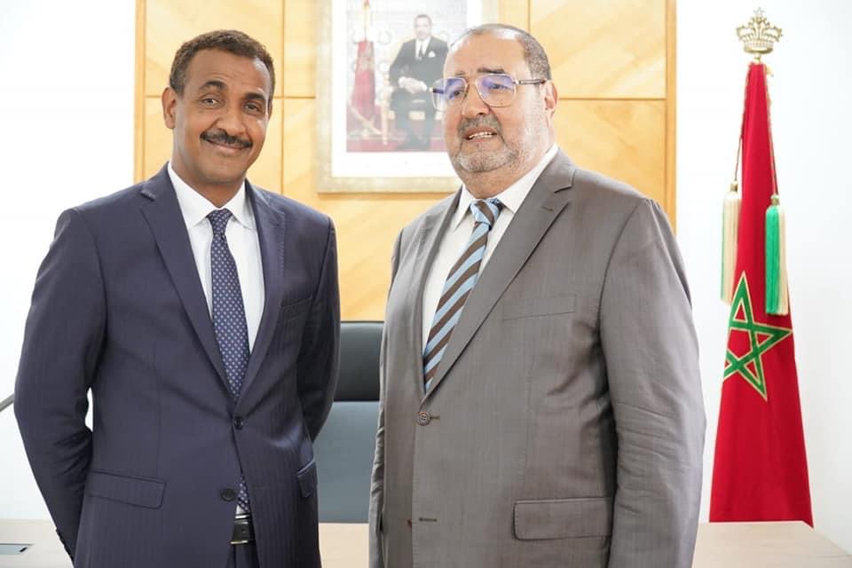 F2FB4953-5F5D-449B-A998-15C9CF955688